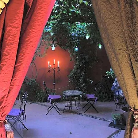 Otel La Boheme 2*