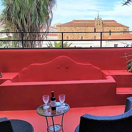Hotel La Boheme Caces