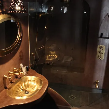 Hotel La Boheme Caces